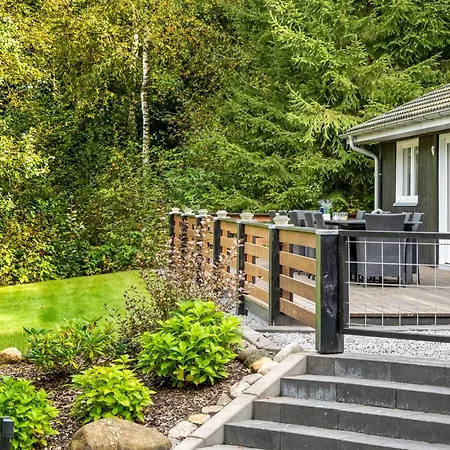 Vicente - 14km To The Fjord By Interhome